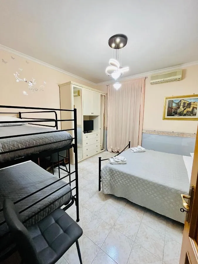 Casa Vacanze Le Tortore Holiday home Rome